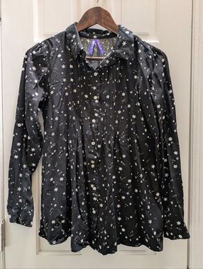 ⭐SERAPHINE Maternity/Nursing⭐ Size 2 Button-Up | Black With Star Print